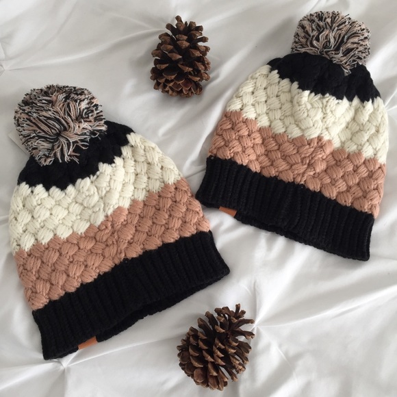 💫 HP 1 left ❗️NWT Women Beanie - Picture 2 of 4